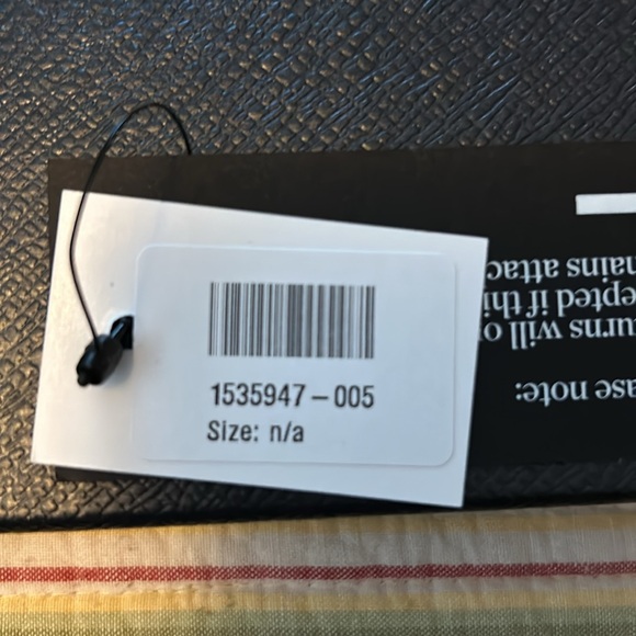 PRADA  Authentic D-frame Gold/tone and tortoiseshell sunglasses. NWT. Tried on. - Picture 7 of 8